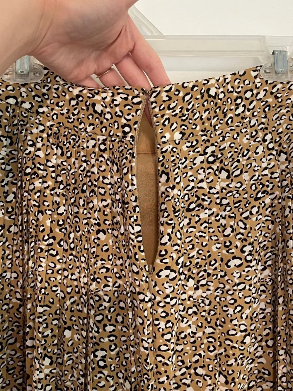 J. CREW Factory Pleated Midi Skirt Tan Brown Black Leopard Print Cheetah Animal